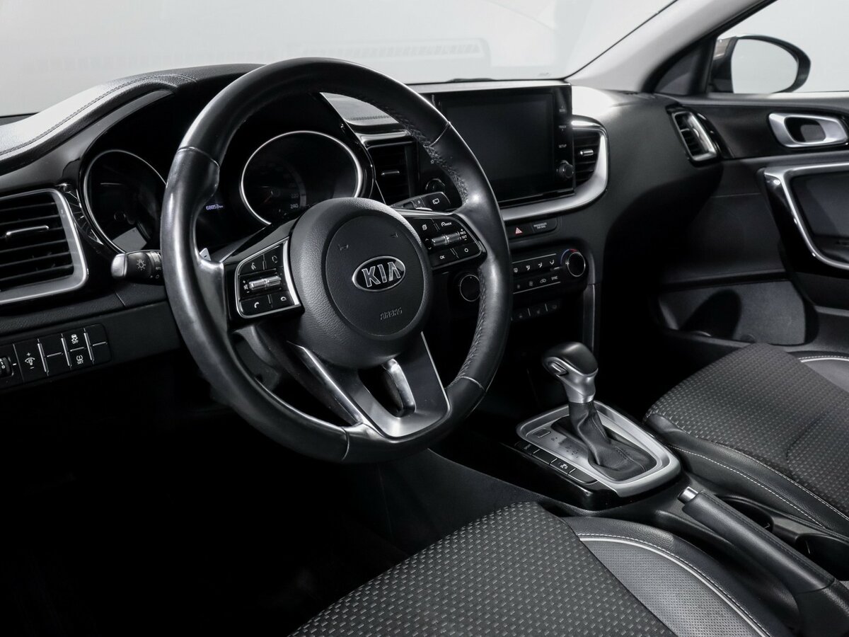 Б/У Киа Сид 2020 года. Фото: #10