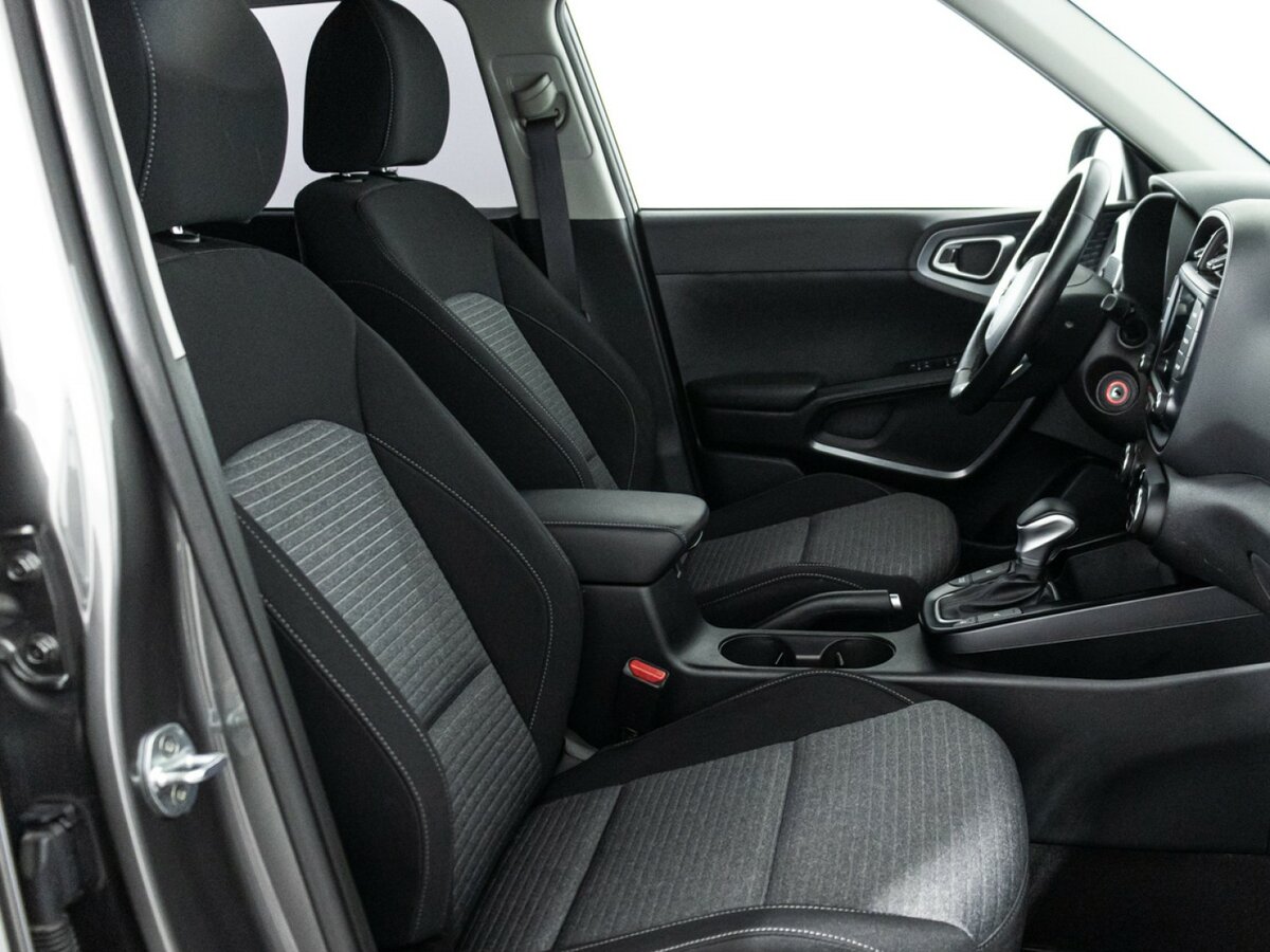 Б/У Киа Соул 2022 года. Фото: #13