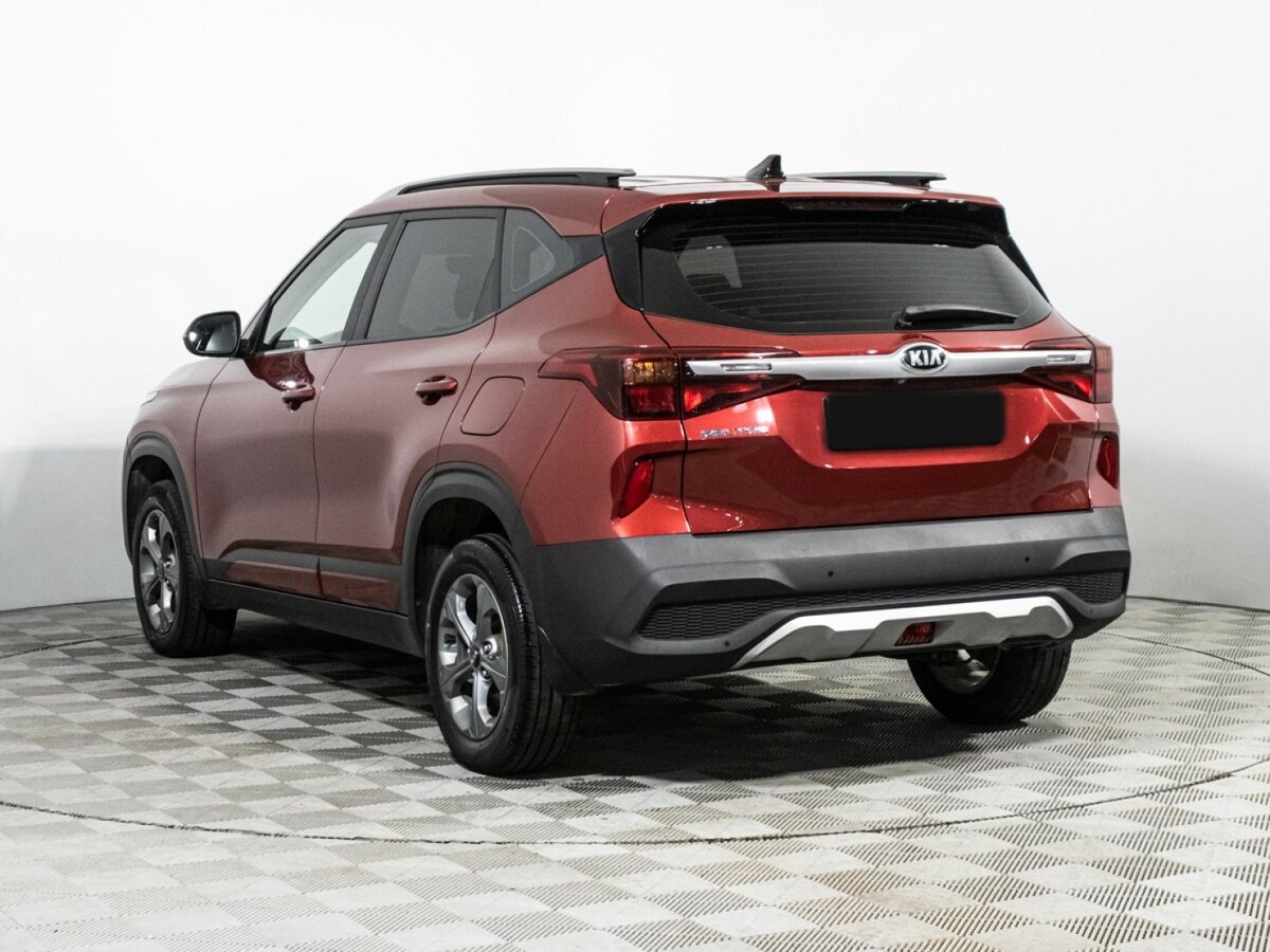 Б/У Киа Сельтос 2021 года. Фото: #6