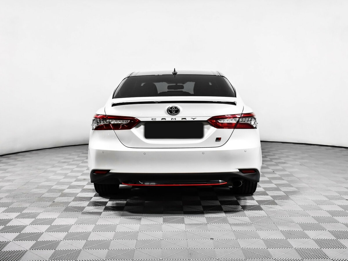 Toyota Camry 2021 года с пробегом. Фото: #4