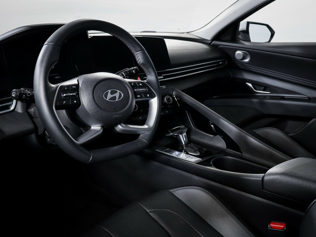 Б/У Хендай Елантра 2024 года. Фото: #10