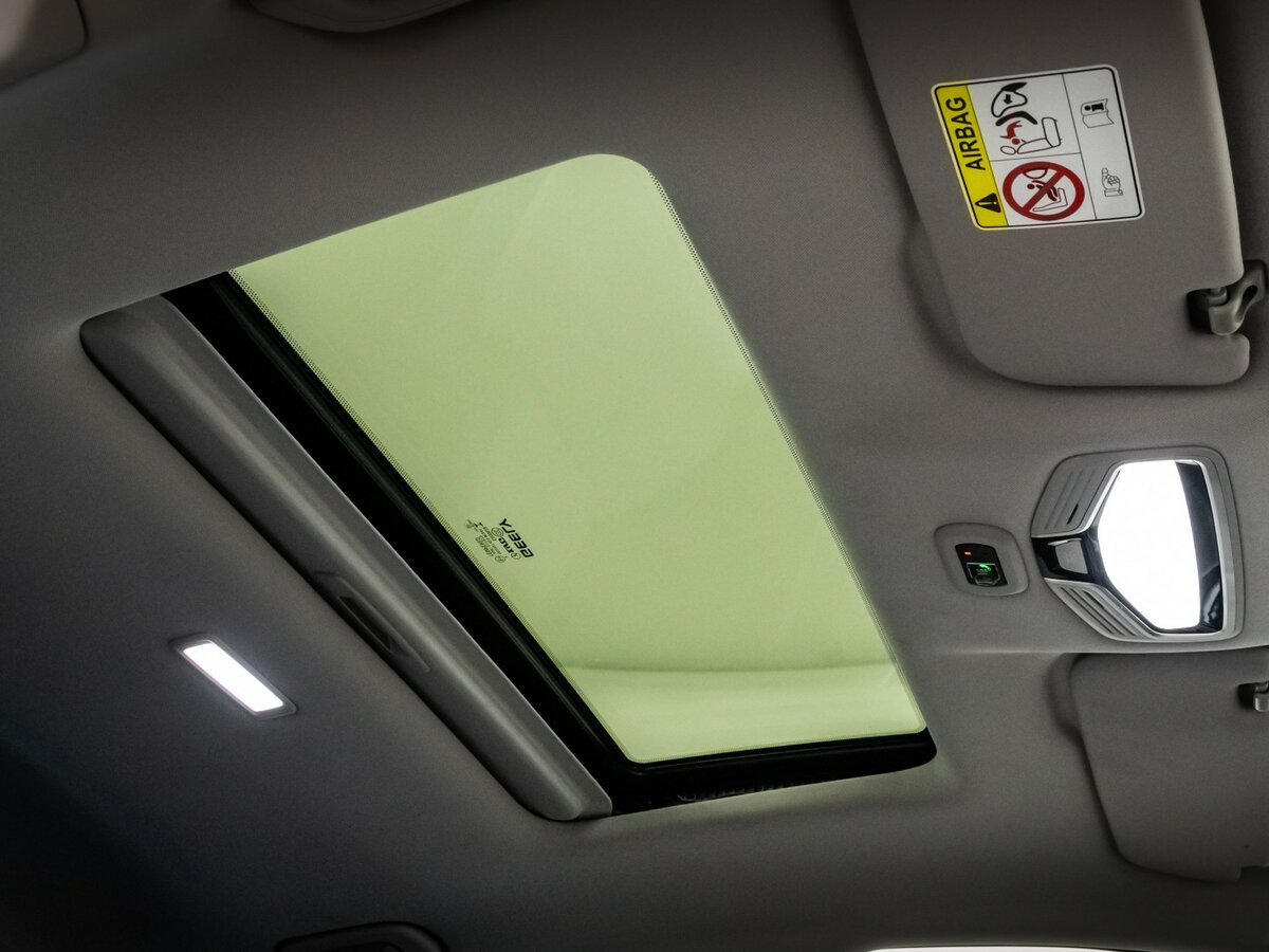 Б/У Джили Эмгранд 2023 года. Фото: #14