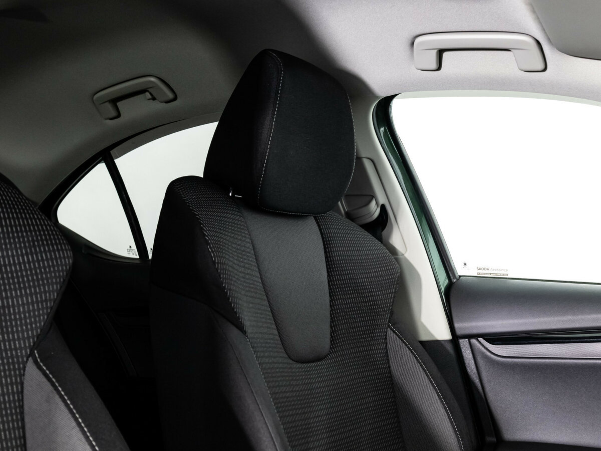 Б/У Шкода Октавия 2021 года. Фото: #15