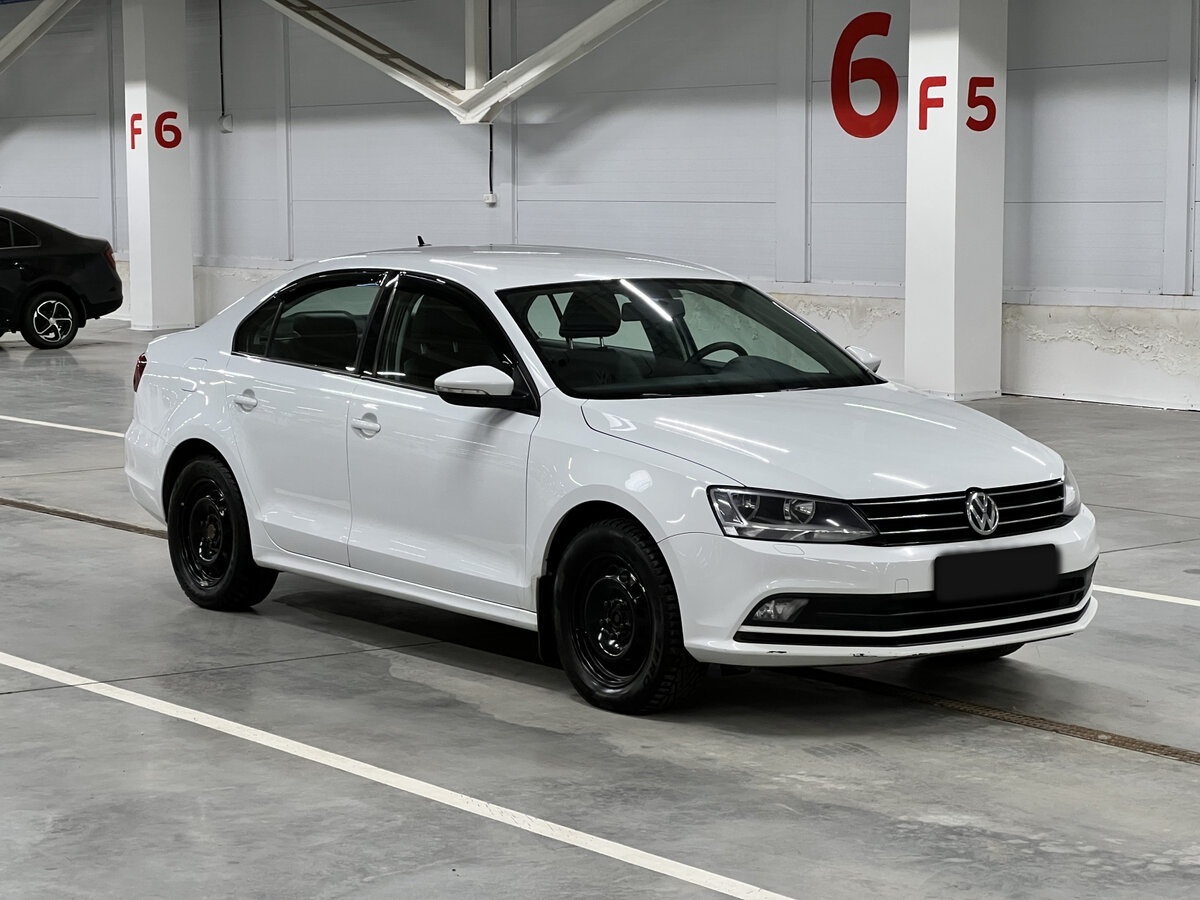 Volkswagen Jetta 2016 года с пробегом. Фото: #2