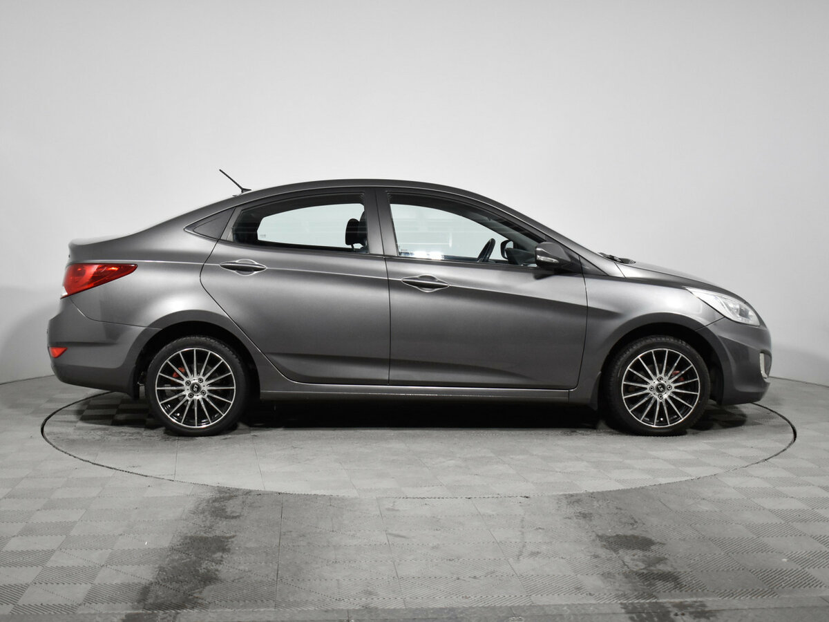 Б/У Хендай Солярис 2013 года. Фото: #3