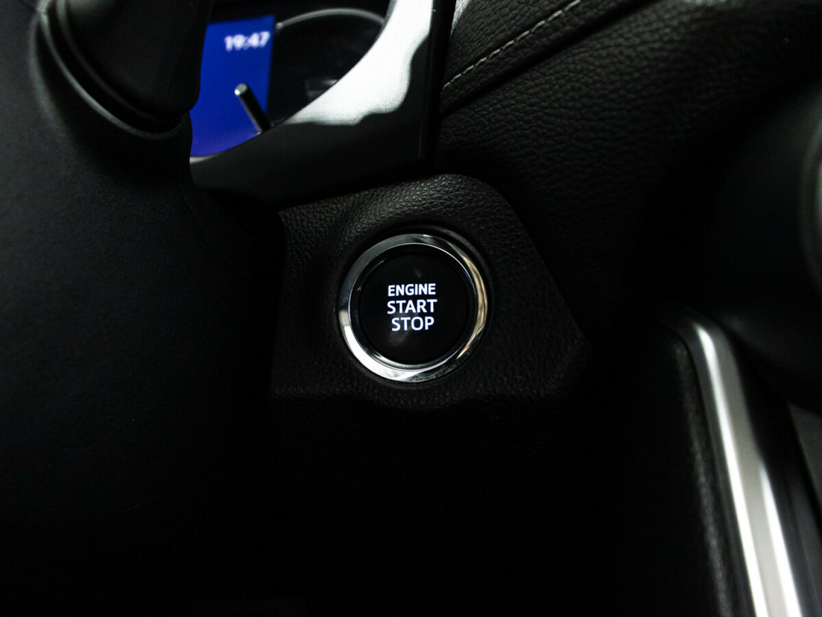 Toyota RAV4 2020 года с пробегом. Фото: #19