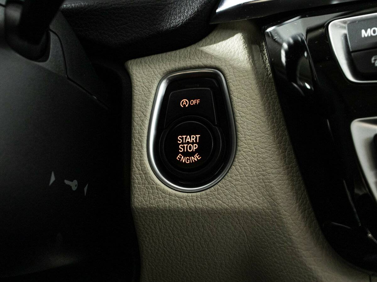 BMW 3 серии 2016 года с пробегом. Фото: #16