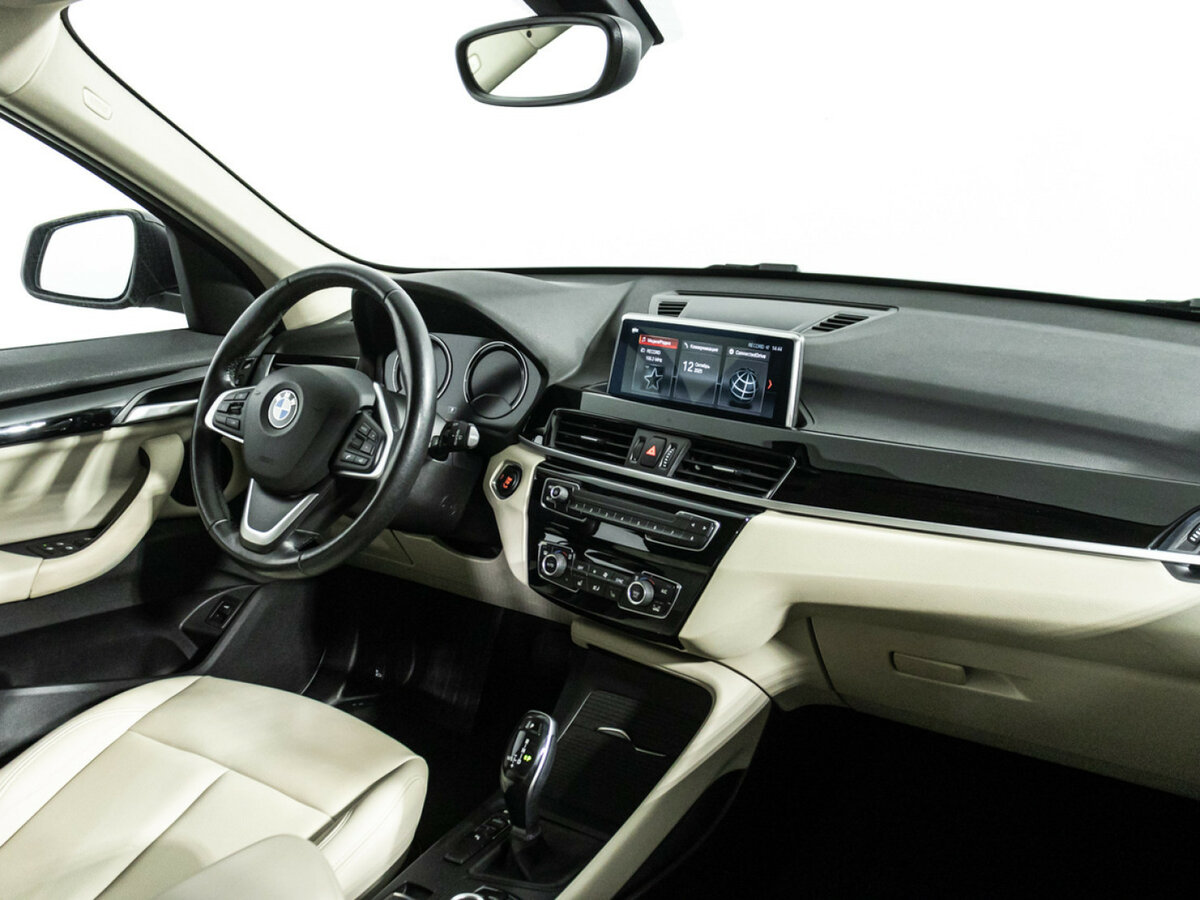 BMW X1 2020 года с пробегом. Фото: #8