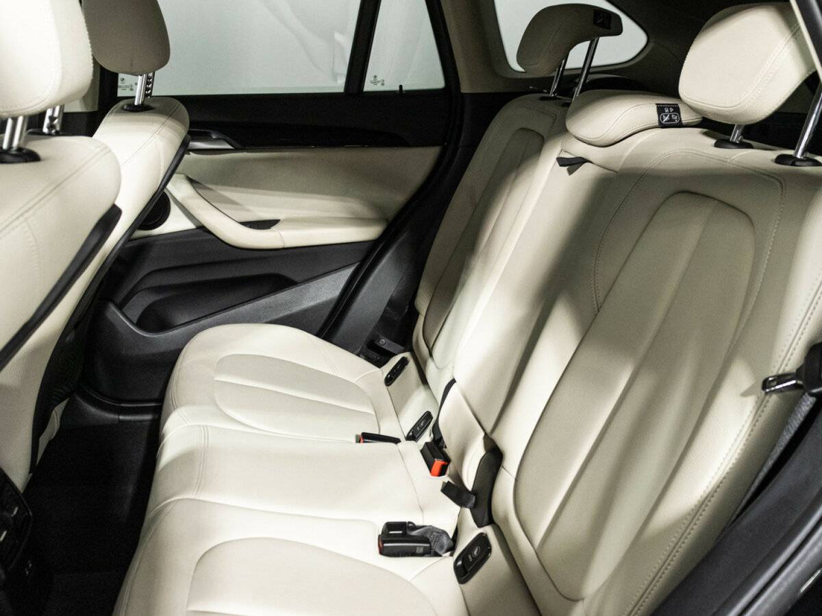 BMW X1 2020 года с пробегом. Фото: #9
