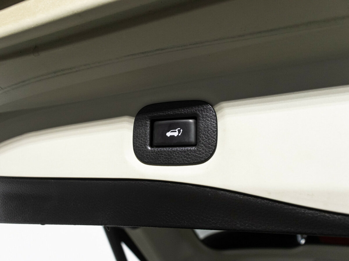 Б/У Ниссан Икс-Трейл 2017 года. Фото: #20