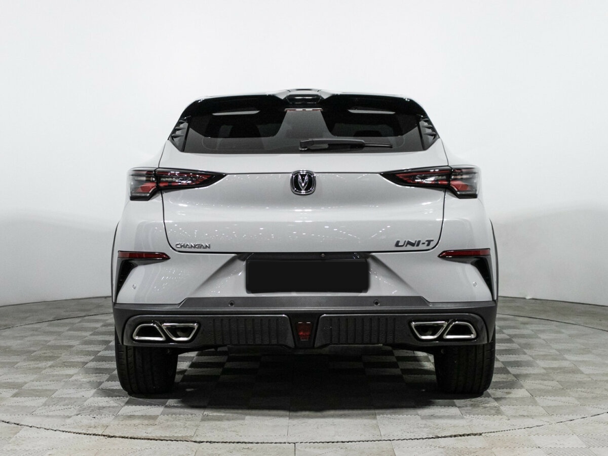 Changan UNI-T 2024 года с пробегом. Фото: #5
