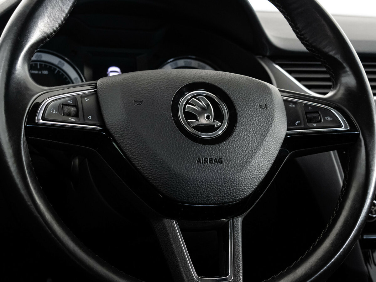 Б/У Шкода Октавия 2017 года. Фото: #8