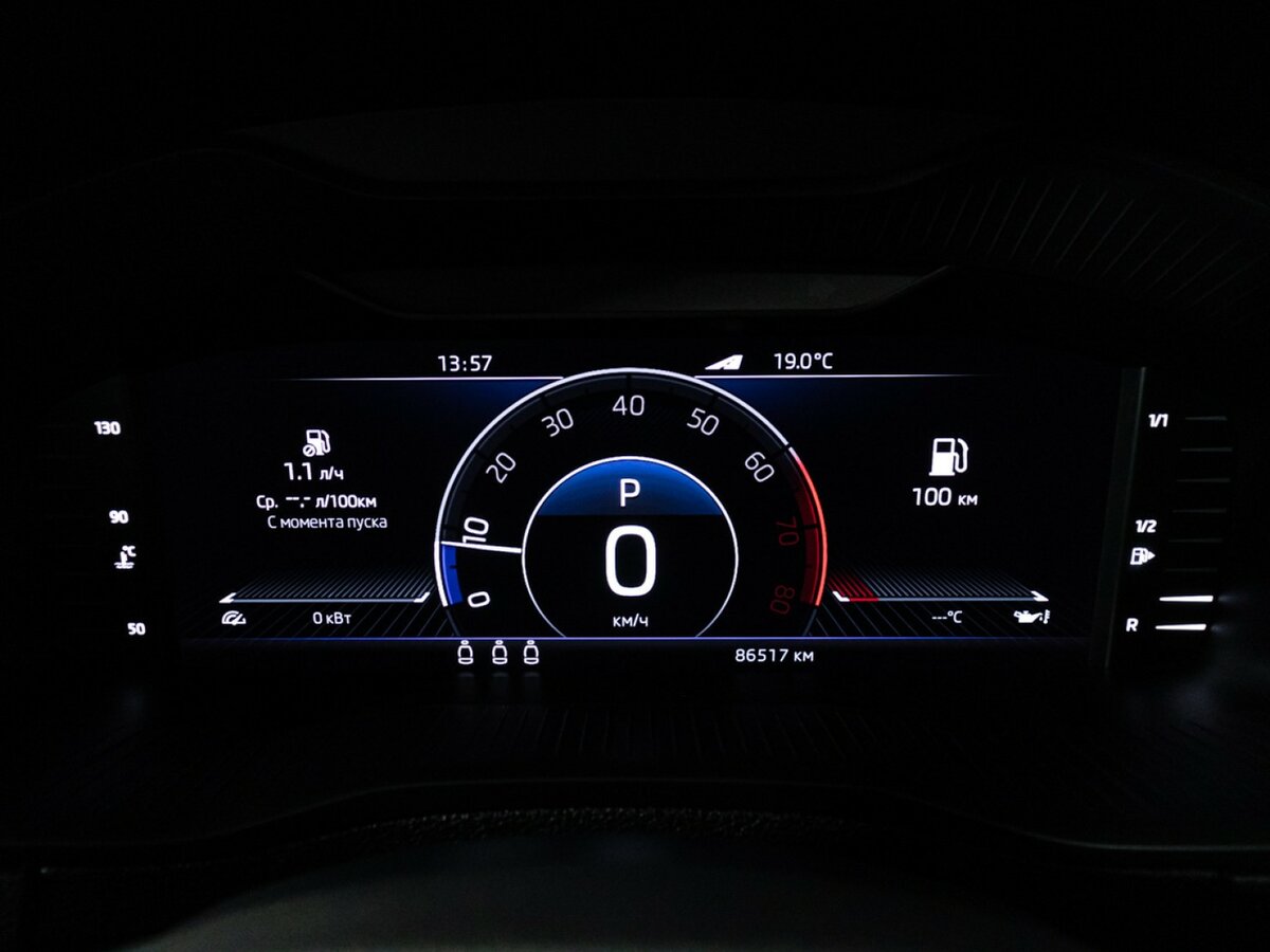 Б/У Шкода Карок 2021 года. Фото: #9