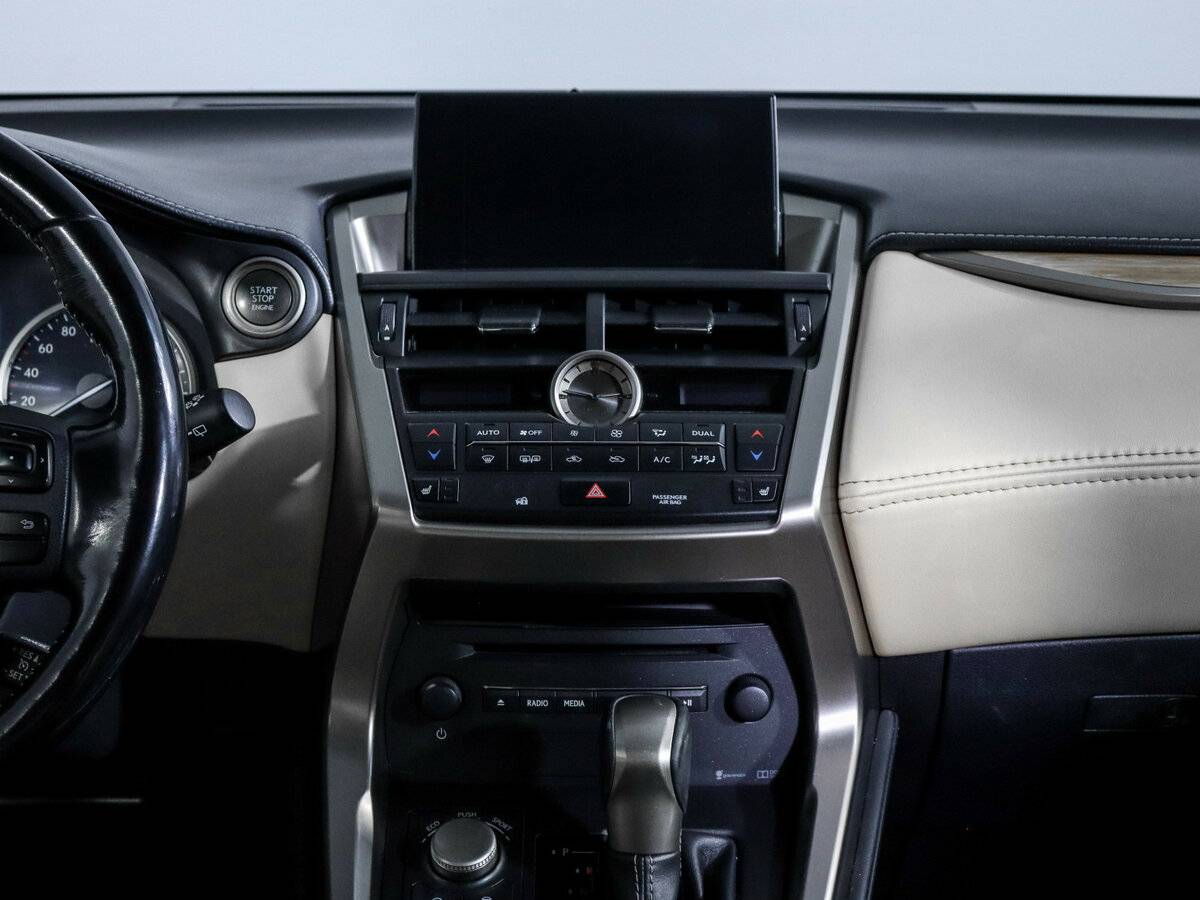 Lexus NX 2015 года с пробегом. Фото: #10