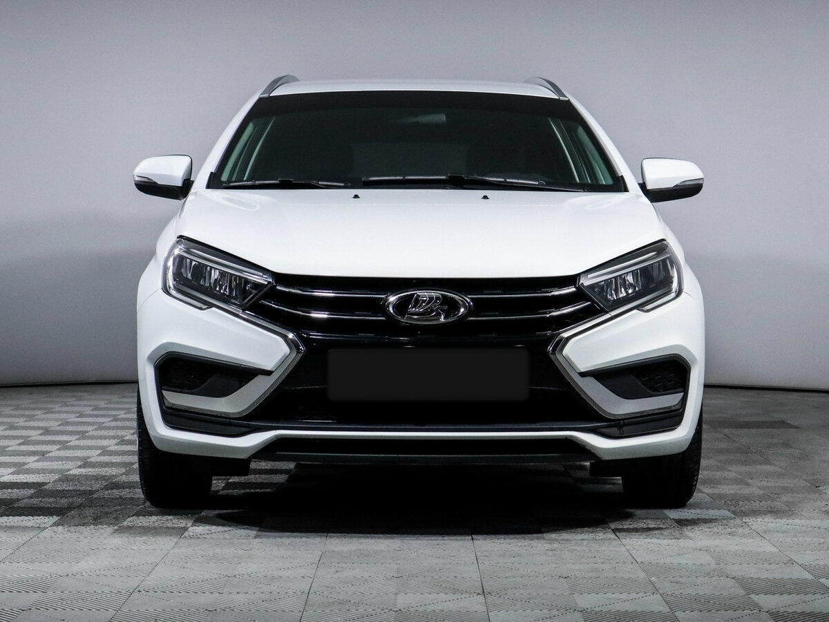 Lada (ВАЗ) Vesta 2024 года с пробегом. Фото: #1