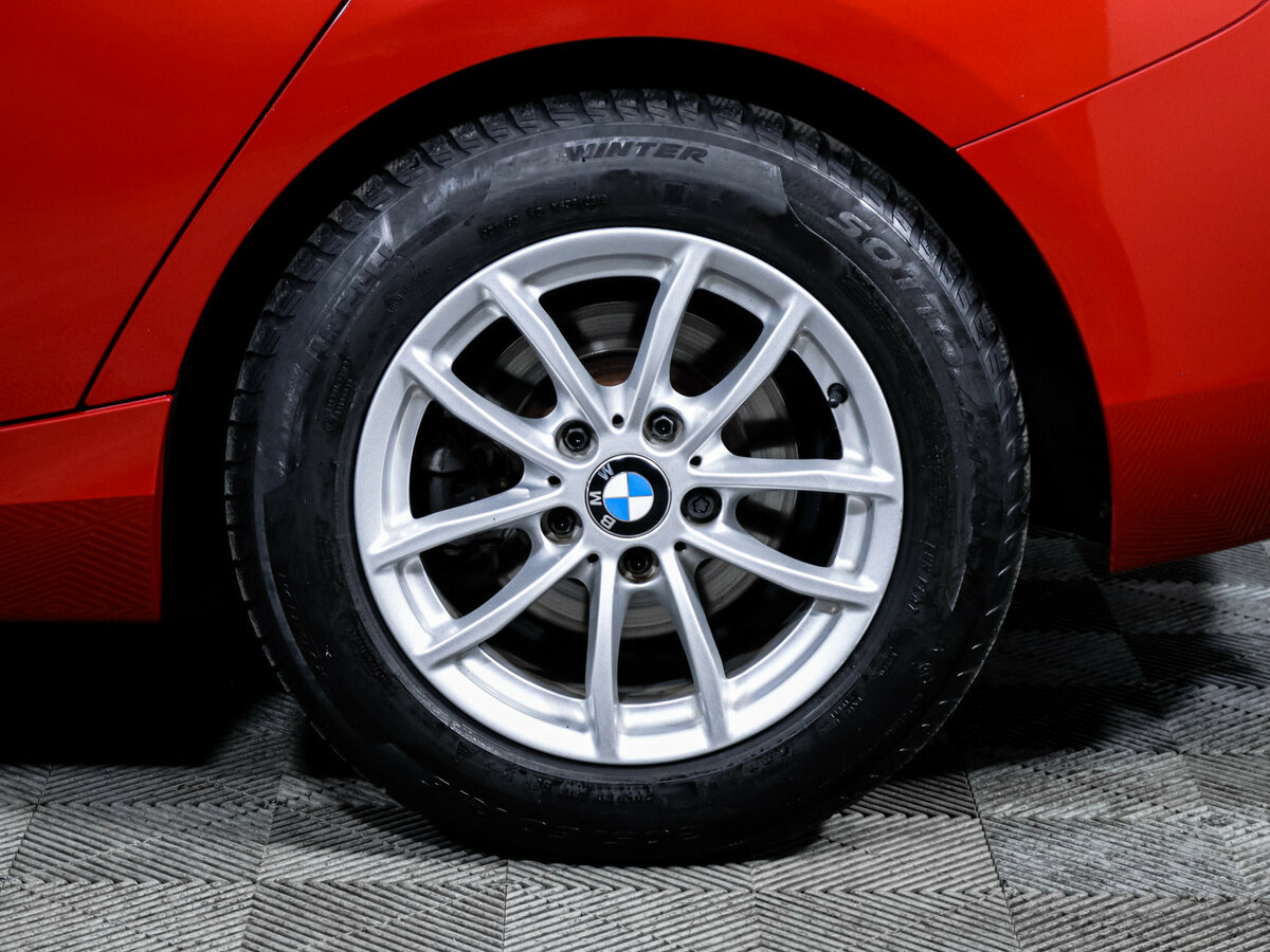 BMW 1 серии 2018 года с пробегом. Фото: #13