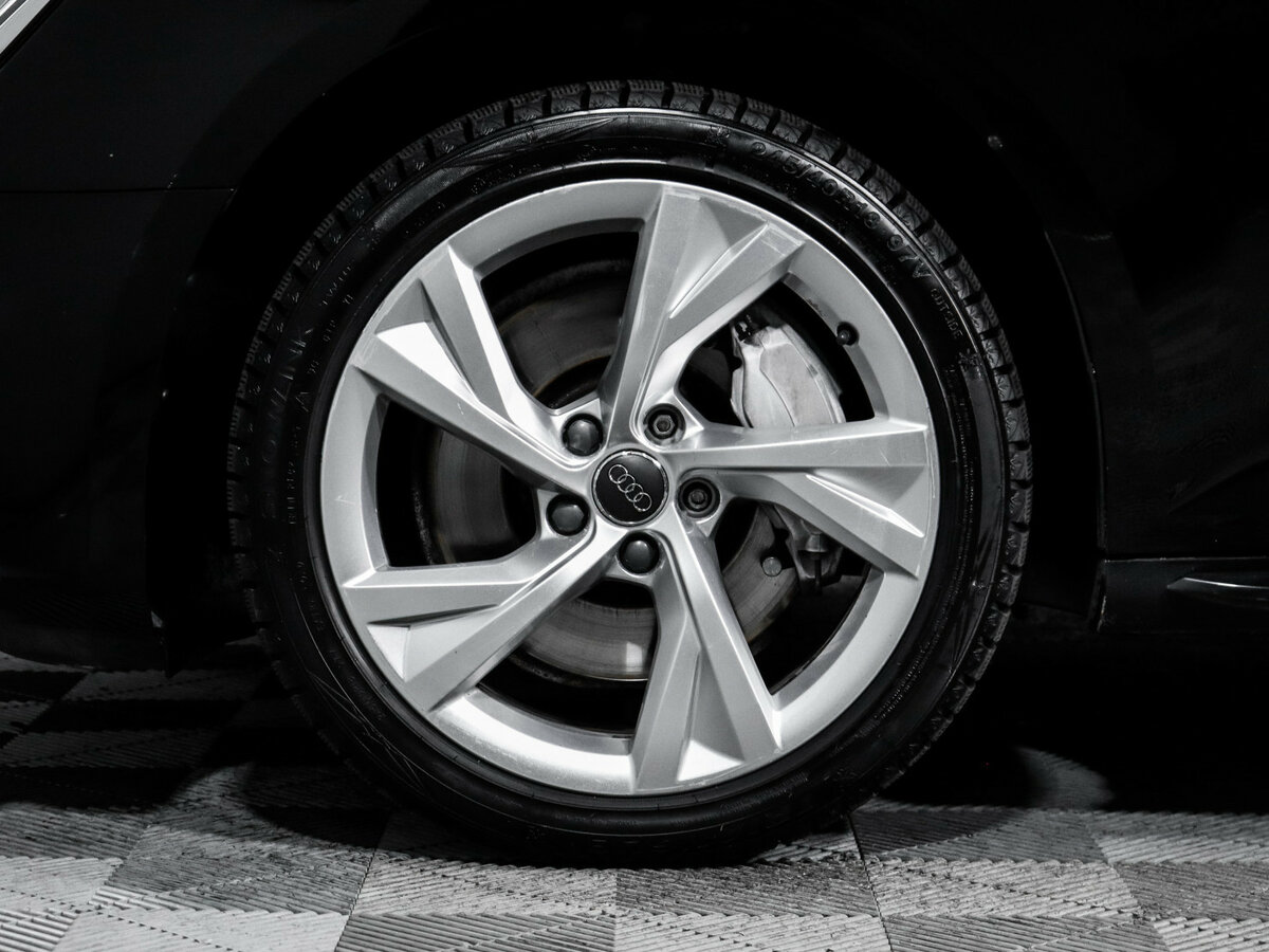 Audi A4 2017 года с пробегом. Фото: #14