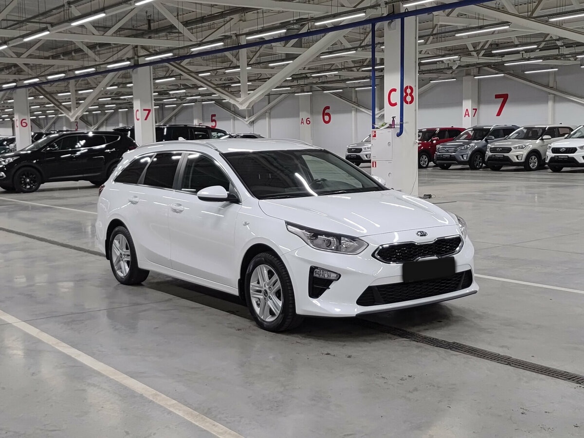 Kia Ceed 2019 года с пробегом. Фото: #2