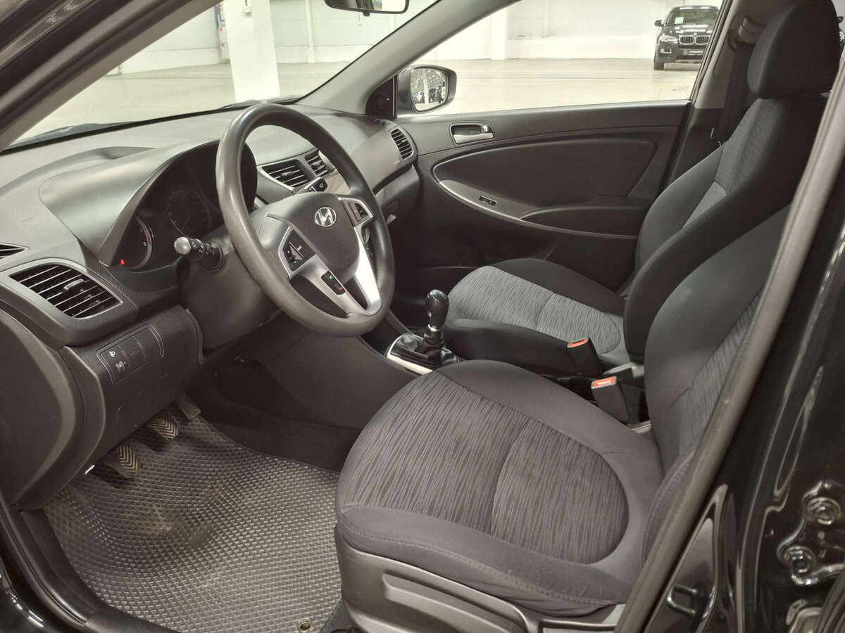 Hyundai Solaris 2016 года с пробегом. Фото: #15