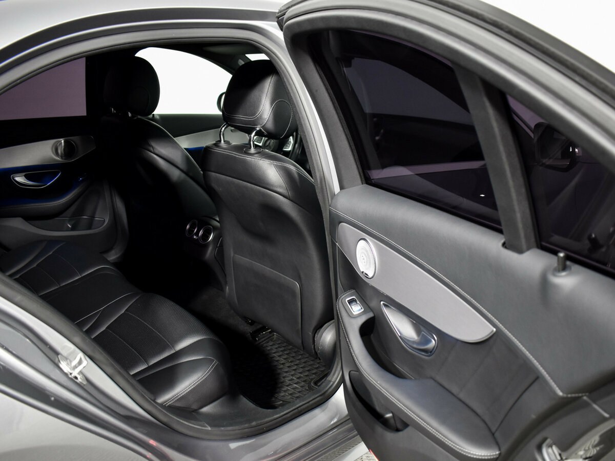 Mercedes-Benz C-Класс 2015 года с пробегом. Фото: #9