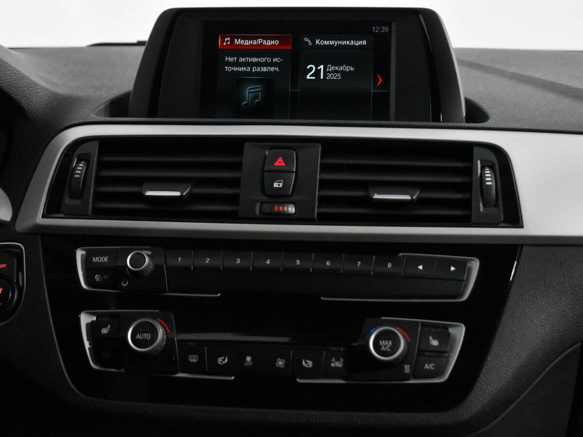 BMW 1 серии 2018 года с пробегом. Фото: #14