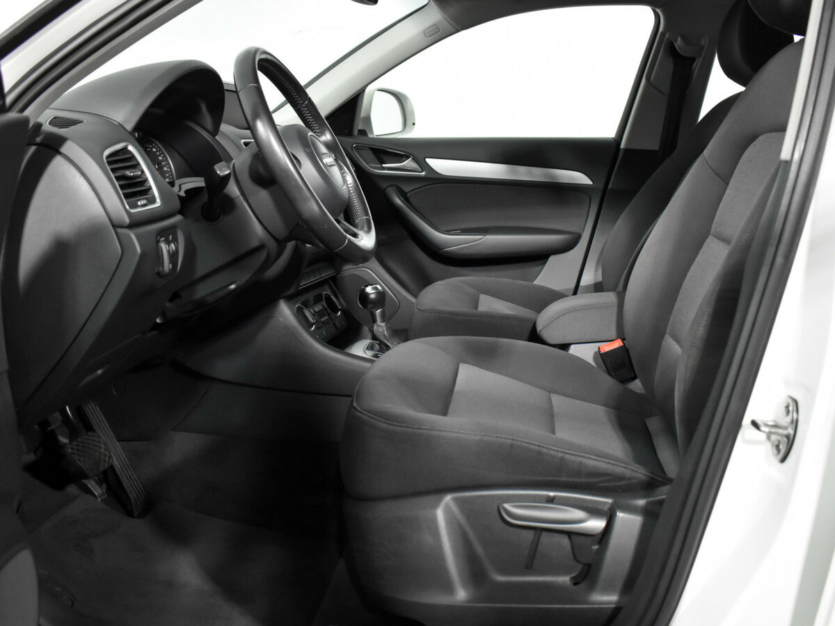 Audi Q3 2015 года с пробегом. Фото: #8