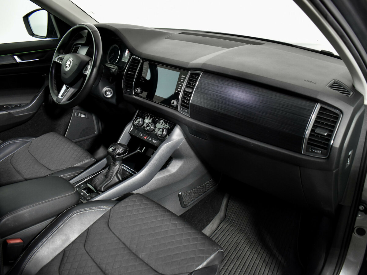 Б/У Шкода Кодиак 2018 года. Фото: #12