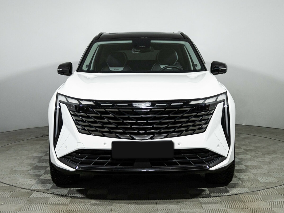 Geely Atlas 2024 года с пробегом. Фото: #1