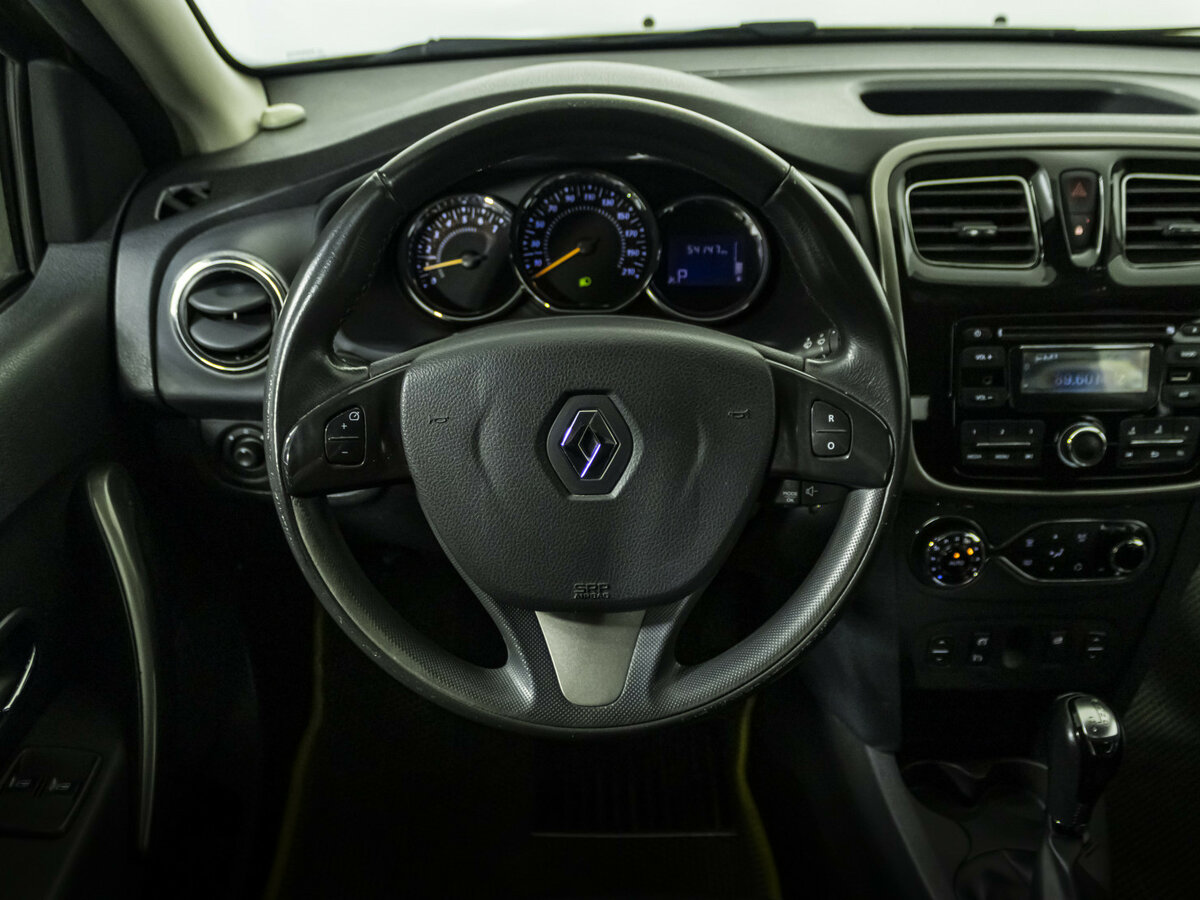 Renault Sandero 2015 года с пробегом. Фото: #10