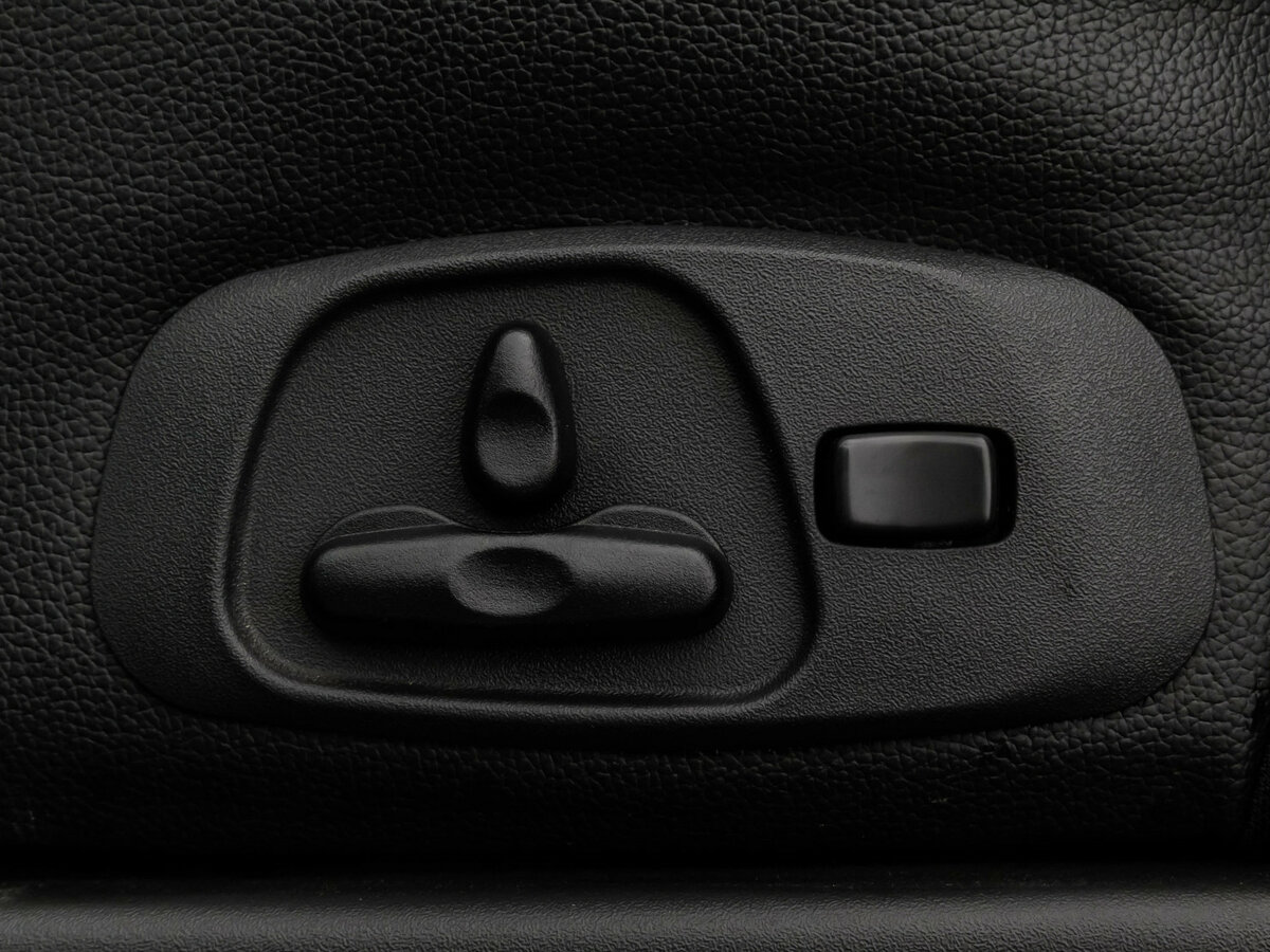 Mitsubishi Pajero 2017 года с пробегом. Фото: #21