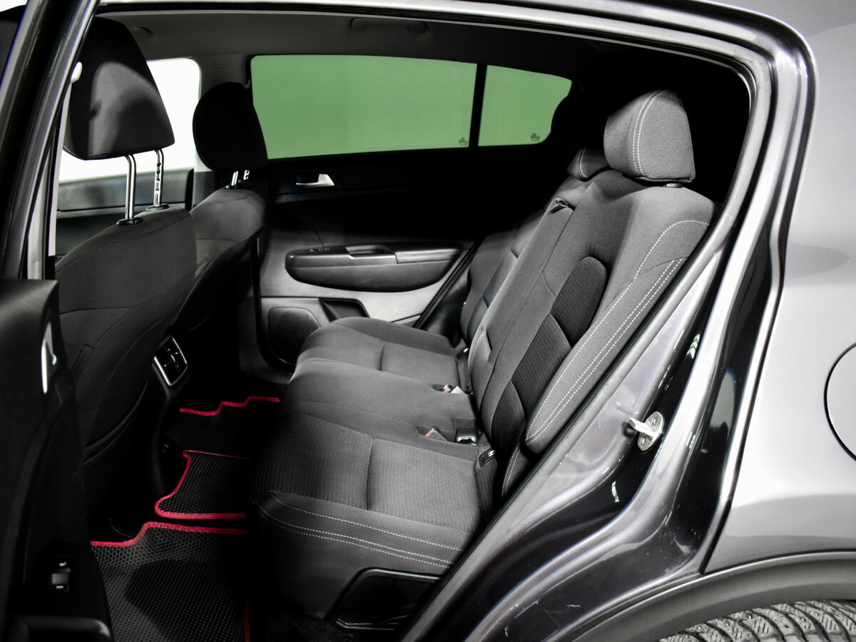 Б/У Киа Спортейдж 2017 года. Фото: #10