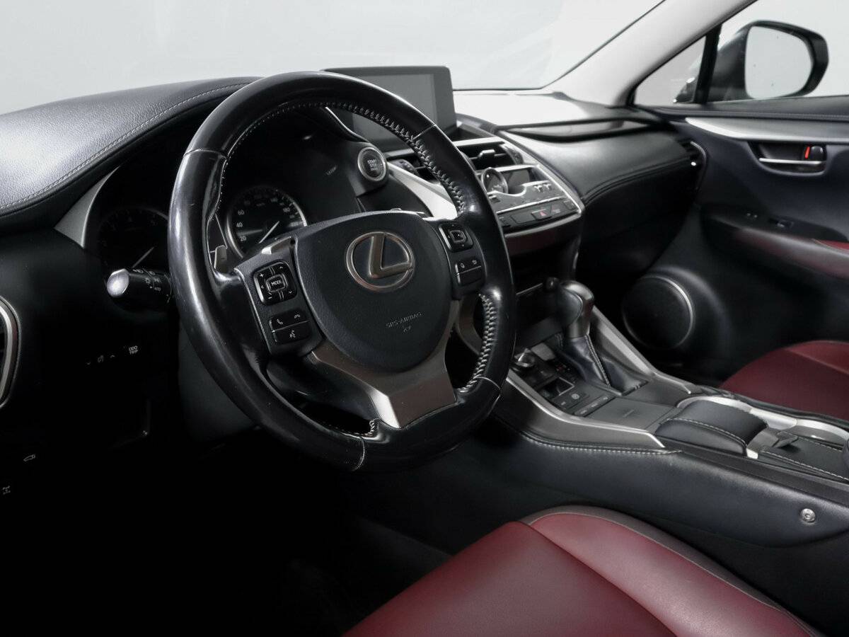 Lexus NX 2017 года с пробегом. Фото: #11