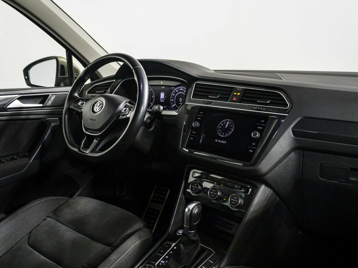 Б/У Фольксваген Тигуан 2018 года. Фото: #6