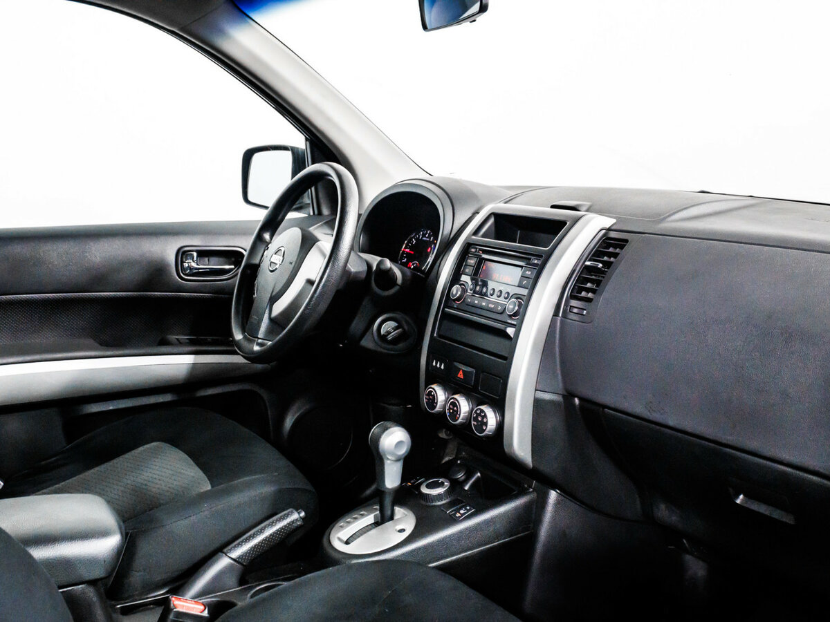 Б/У Ниссан Икс-Трейл 2013 года. Фото: #6