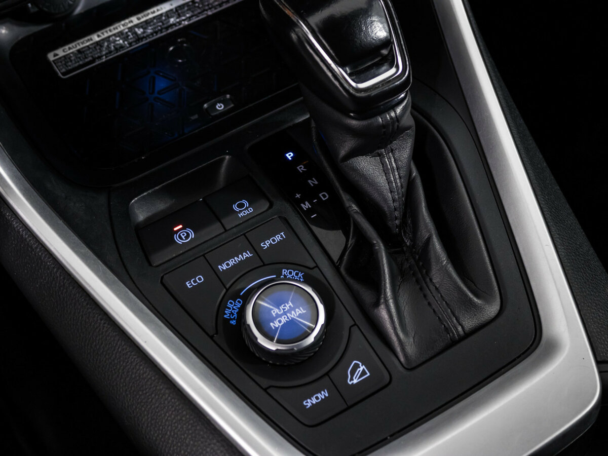 Toyota RAV4 2019 года с пробегом. Фото: #16