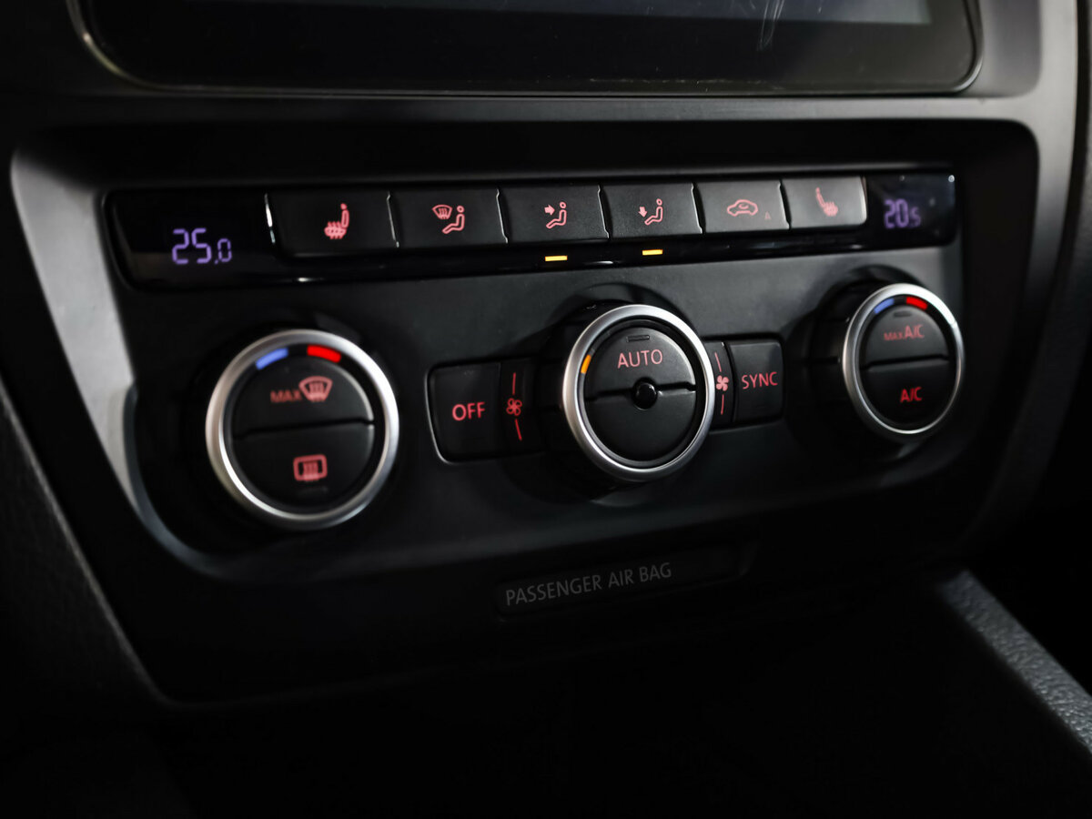 Volkswagen Jetta 2014 года с пробегом. Фото: #14