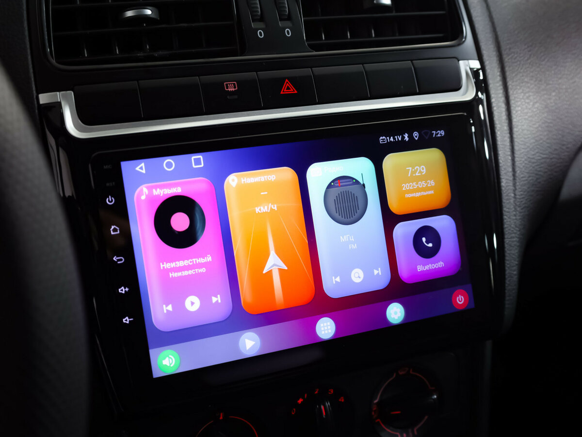 Б/У Фольксваген Поло 2018 года. Фото: #11