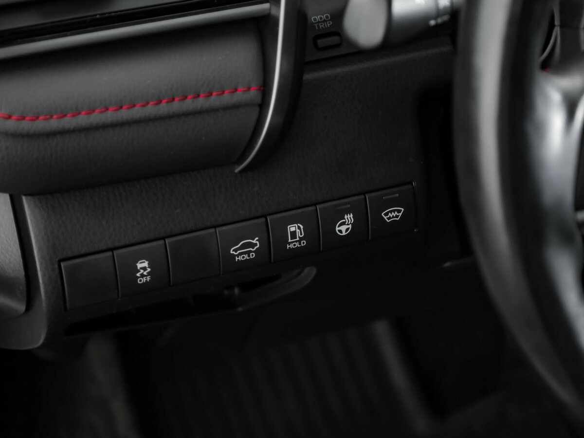 Toyota Camry 2021 года с пробегом. Фото: #18