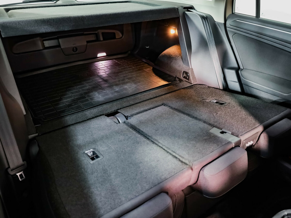 Volkswagen Tiguan 2020 года с пробегом. Фото: #28