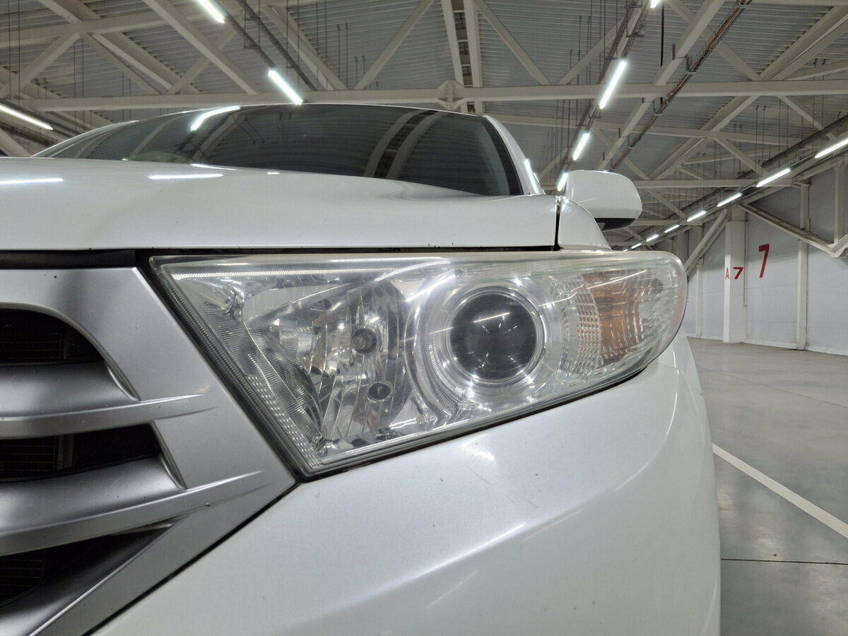 Toyota Highlander 2012 года с пробегом. Фото: #16