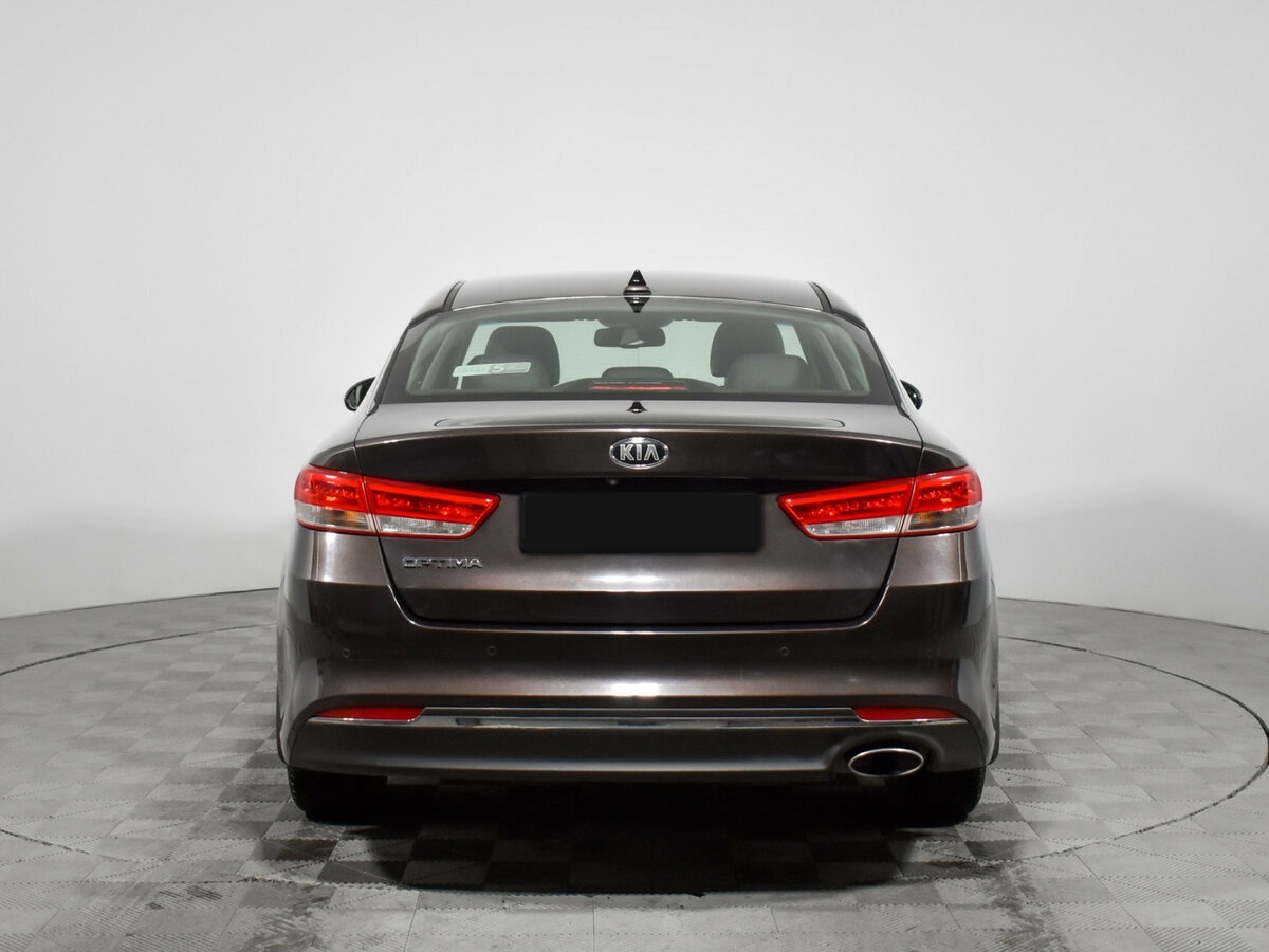 Б/У Киа Оптима 2017 года. Фото: #4