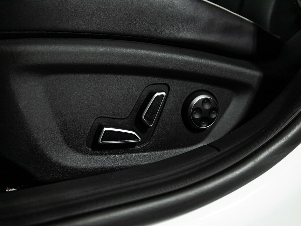 Changan UNI-V 2024 года с пробегом. Фото: #18