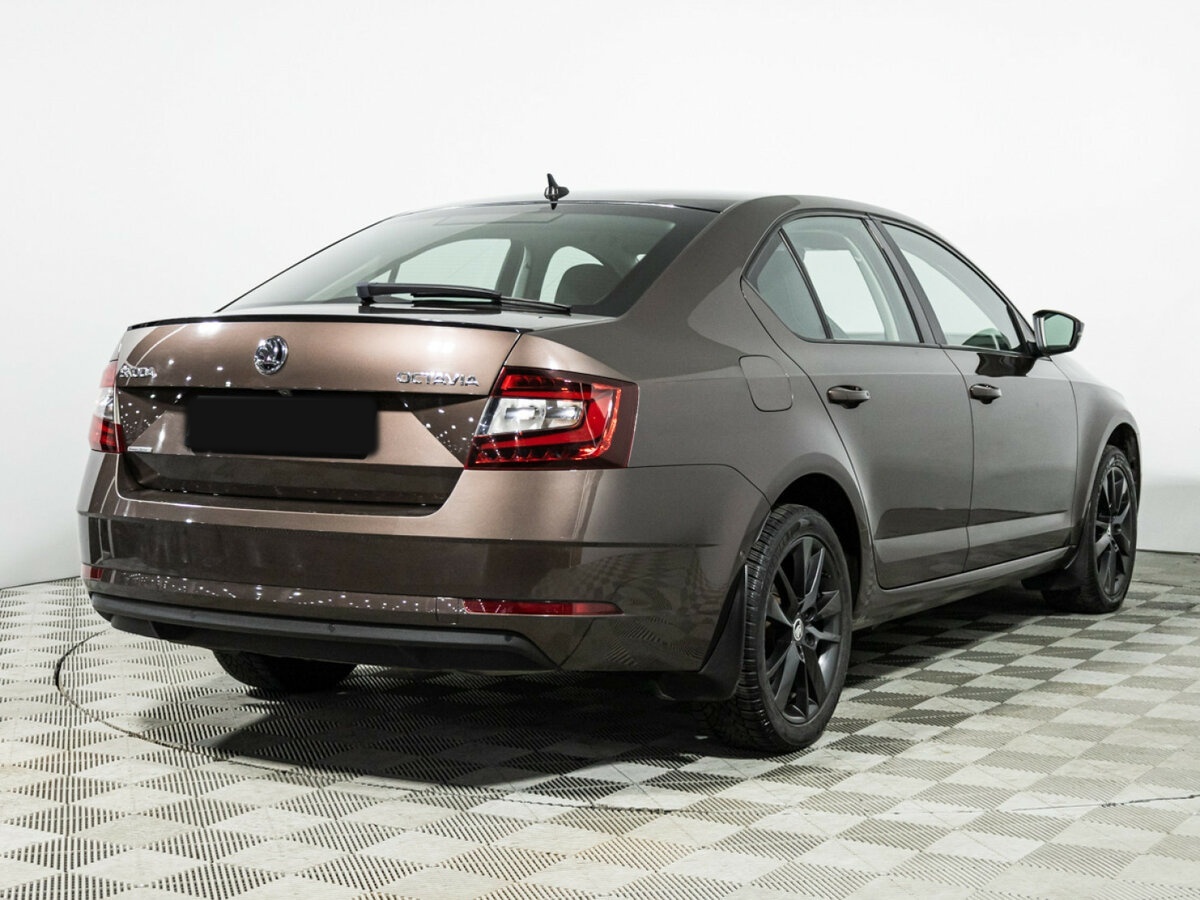 Skoda Octavia 2017 года с пробегом. Фото: #4