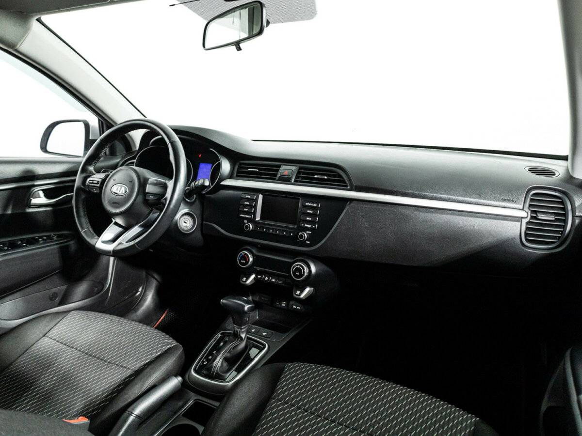Kia Rio 2019 года с пробегом. Фото: #8