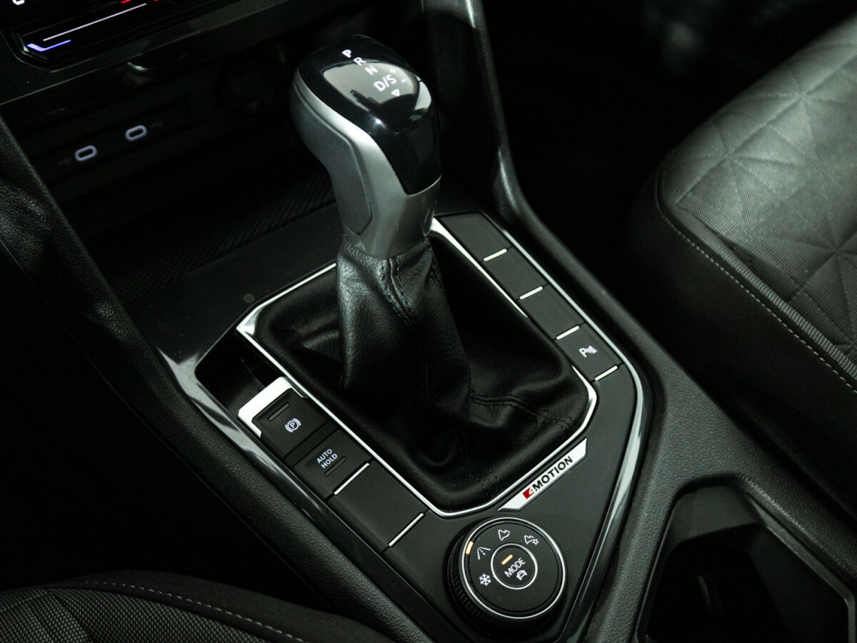 Volkswagen Tiguan 2021 года с пробегом. Фото: #13