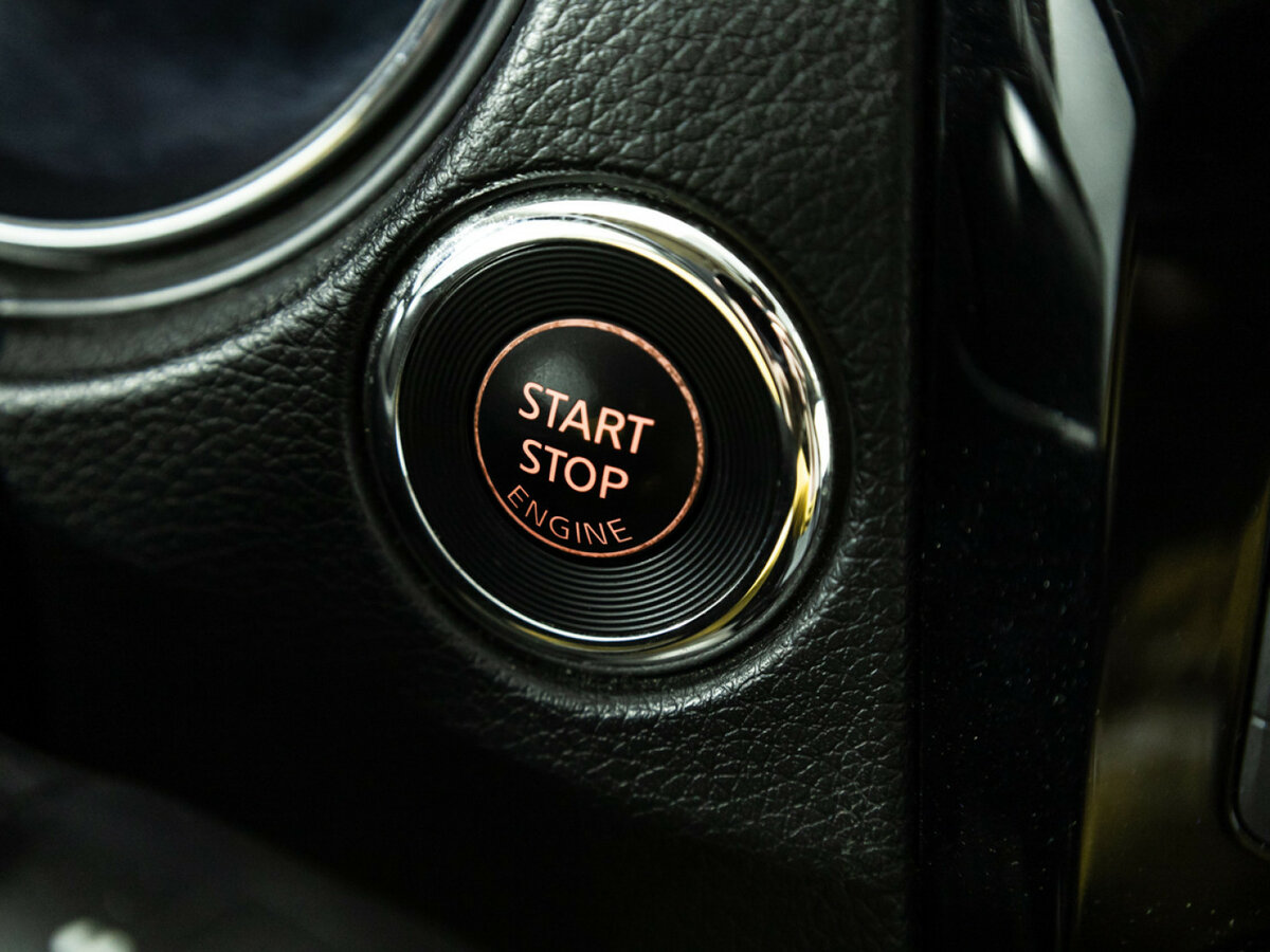 Б/У Ниссан Икс-Трейл 2016 года. Фото: #19