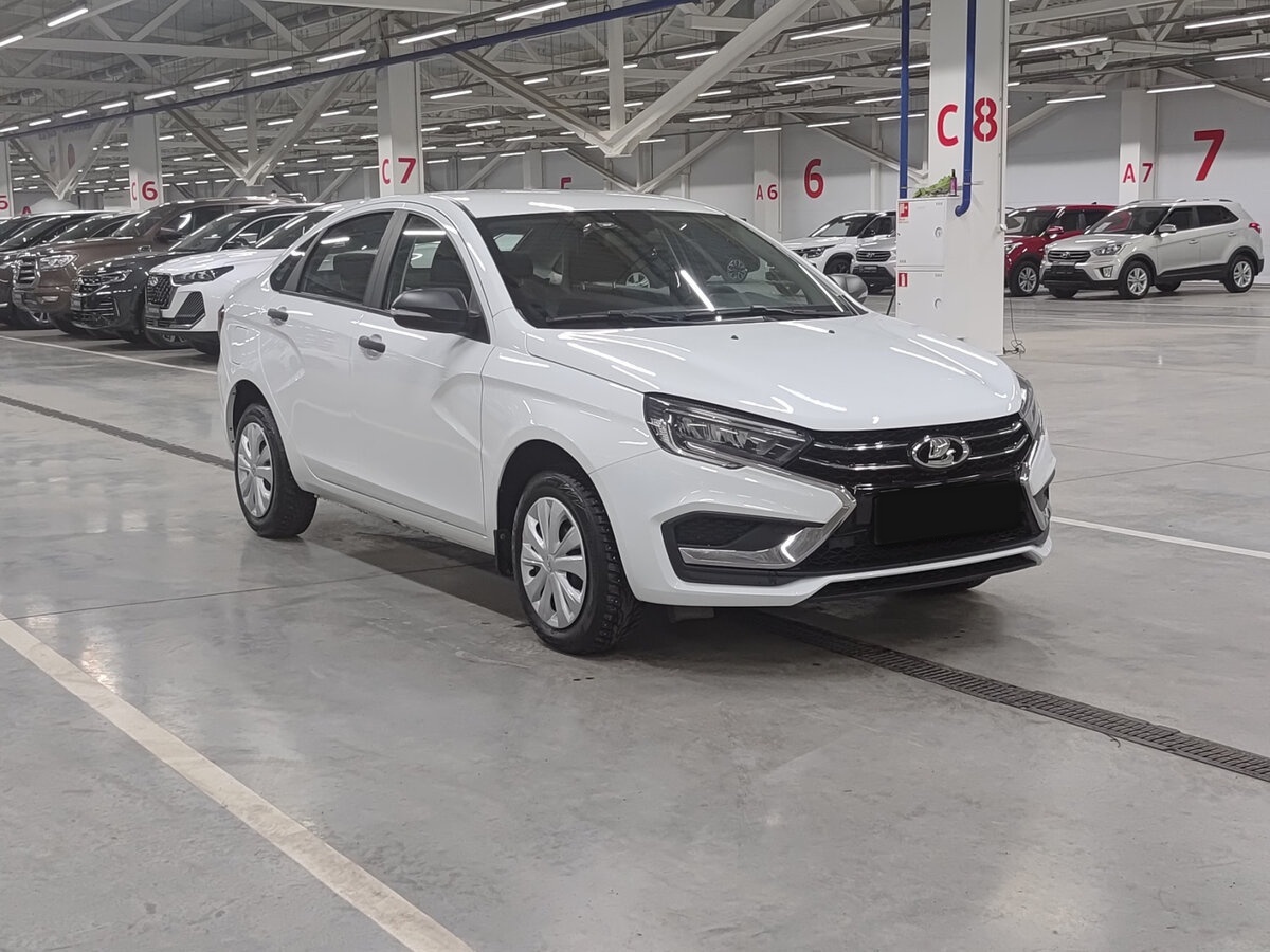 Lada (ВАЗ) Vesta 2024 года с пробегом. Фото: #2