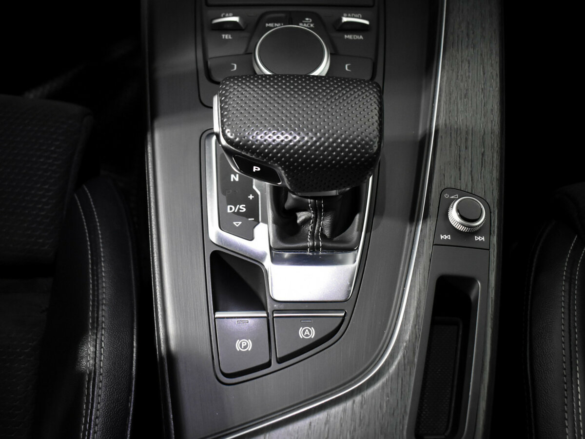 Audi A4 2017 года с пробегом. Фото: #13