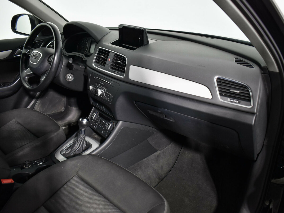 Audi Q3 2015 года с пробегом. Фото: #11