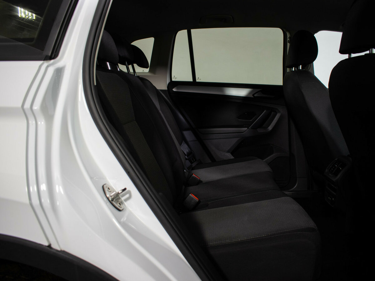 Volkswagen Tiguan 2022 года с пробегом. Фото: #8